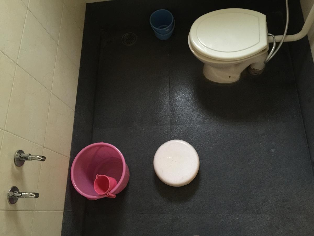 Mtdc Approved Mohiniraj Guest House 나식 외부 사진